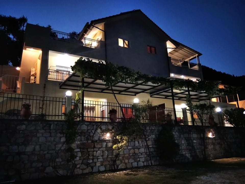 Nestor Apartments Chrysi Ammoudia Bagian luar foto