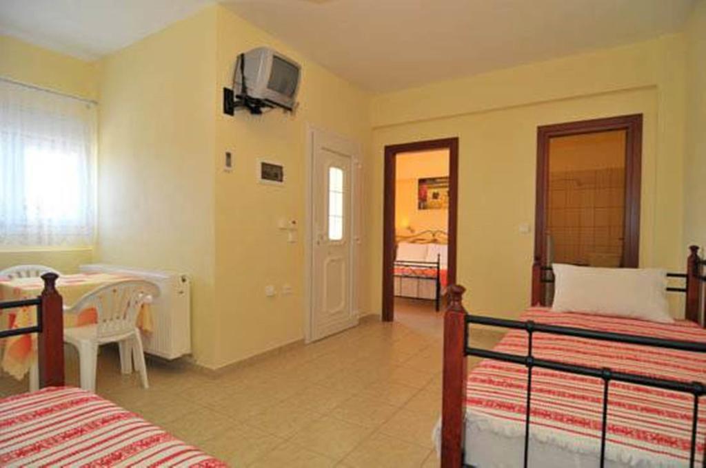 Nestor Apartments Chrysi Ammoudia Ruang foto
